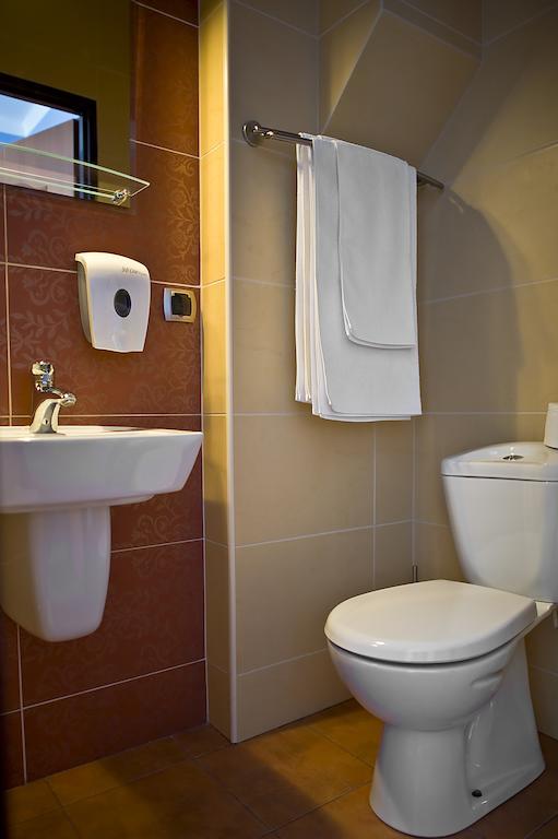 Hotel Korona Łuków Chambre photo